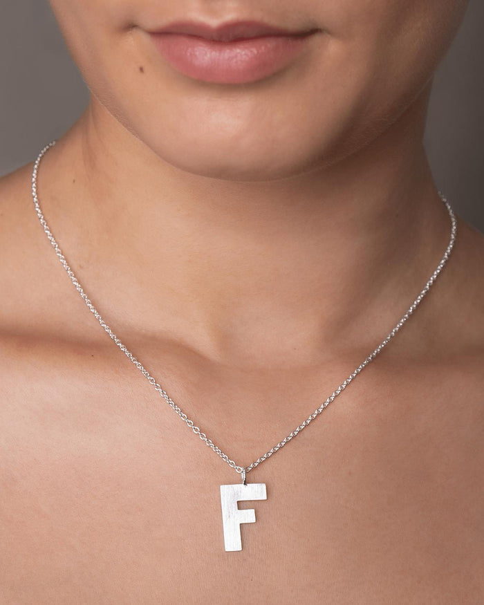 Letter F Halskæde Stor