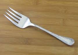Mariko Serving Flatware - Ginkgo
